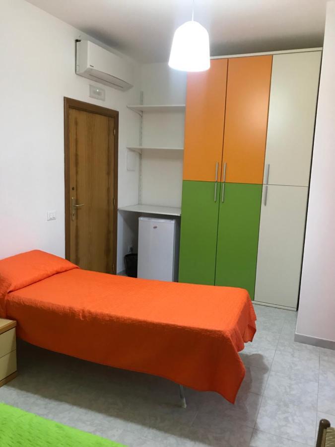B&B Tra Gli Ulivi Rocca San Giovanni Exterior foto